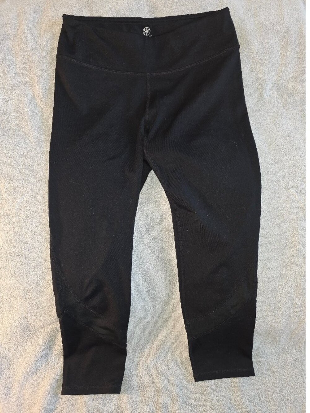 Leggings (Gaiam): Capri, black, Size M